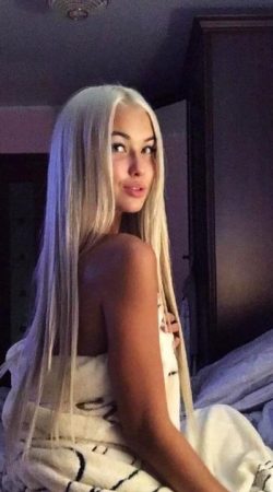 Experience Unforgettable Moments with Vivian Shadow by Your Side